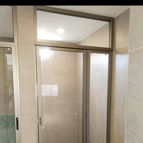 Puerta corrediza blanca